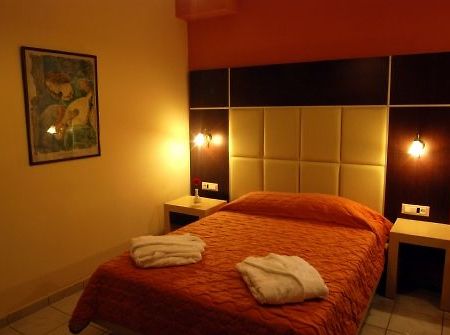 Hotel Alexander ลากานาส ภายนอก รูปภาพ